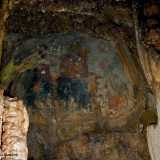L'affresco del trittico che rappresenta San Giovanni Battista, la Madonna col Bambino e San Michele "incensiere"